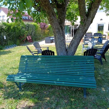 Gite Les Dames Du Quint 3 Etoiles Baume-les-Dames Exteriör bild